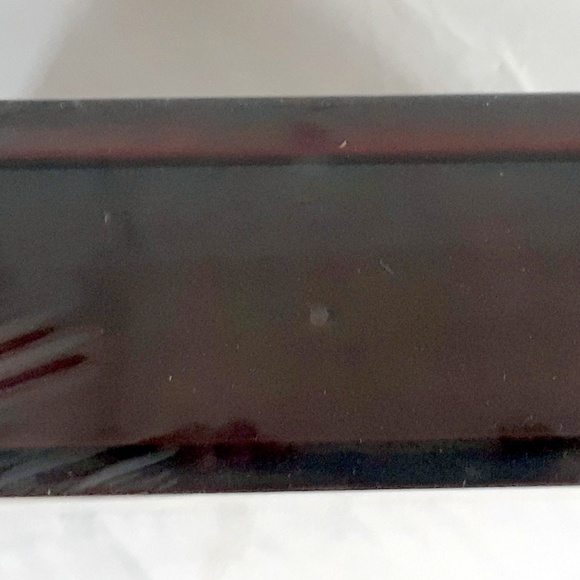 Fine Stationery in a Solid Hardwood Keepsake Chest - Picture 7 of 8